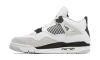 Air Jordan 4 Retro Military Black - obrazek 3